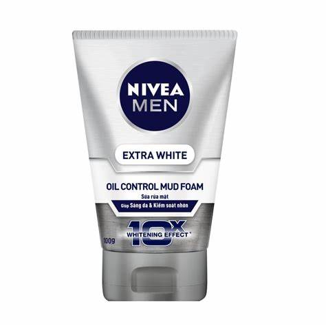 Sữa rửa mặt nam Nivea sáng da bùn khoáng 100g