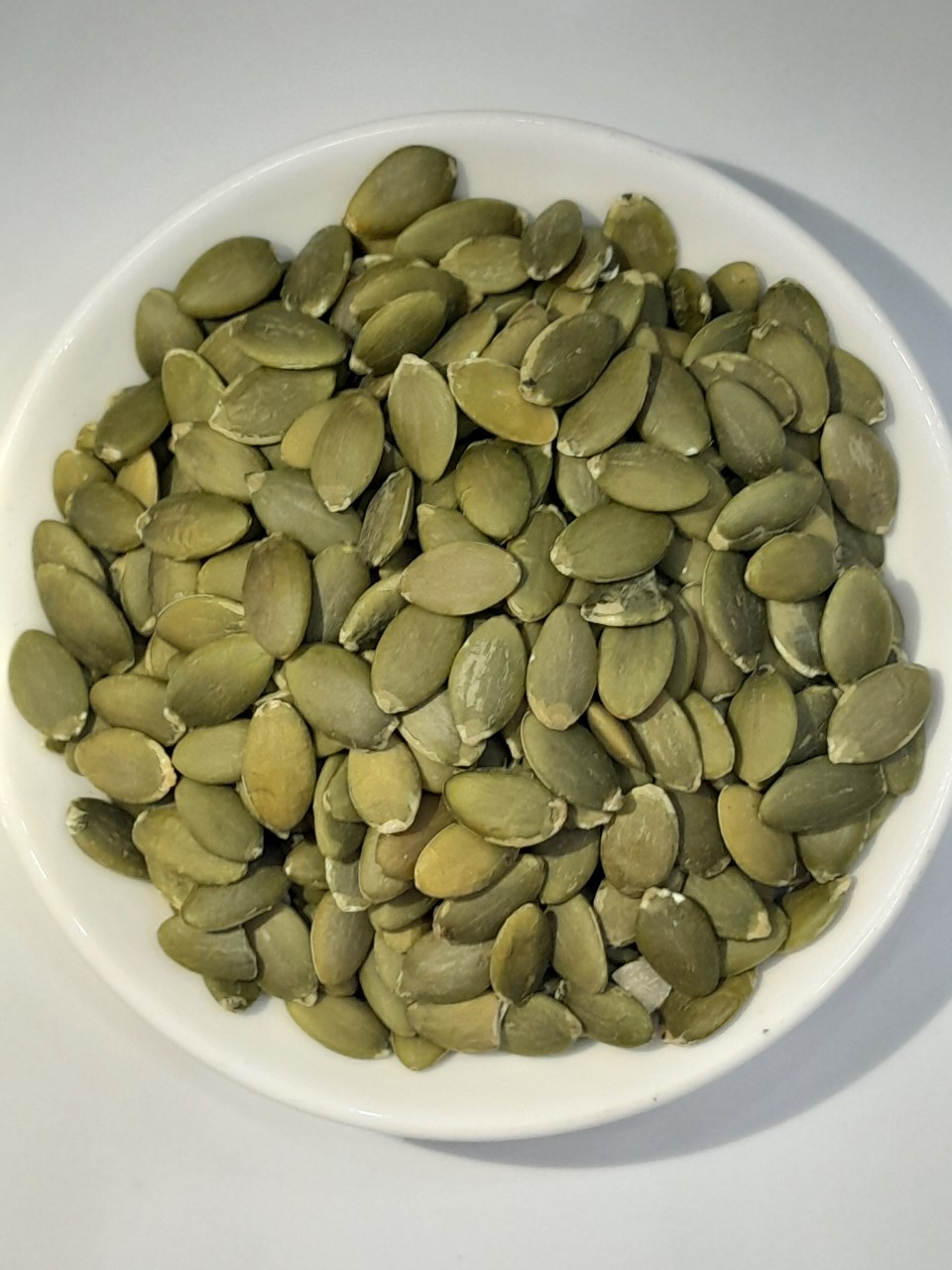 Nhân hạt bí 350g hộp mica